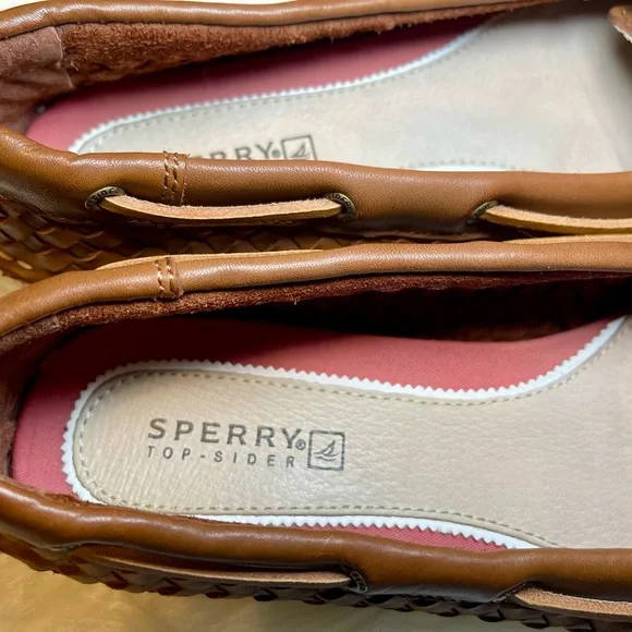 Women’s Sperry Size 7-Woven Leather Loafers - Picture 5 of 5